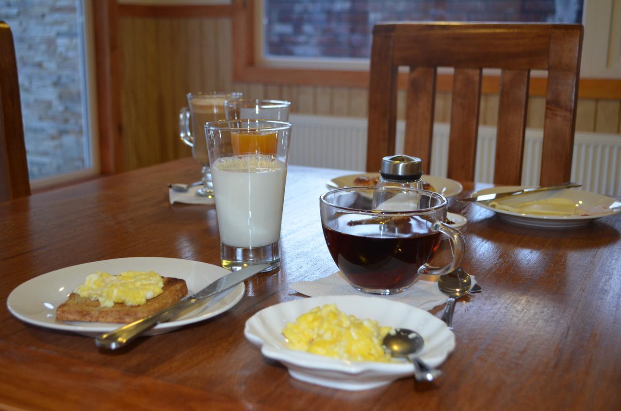 Hostal Camino De Santiago Puerto Natales Zewnętrze zdjęcie
